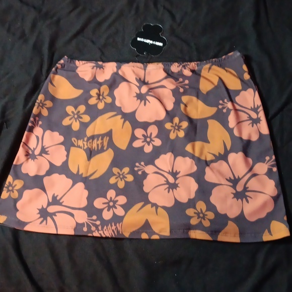 Dolls Kill × O. Mighty Mocha Brown Hibiscus Floral Skirt (M) - Picture 4 of 8